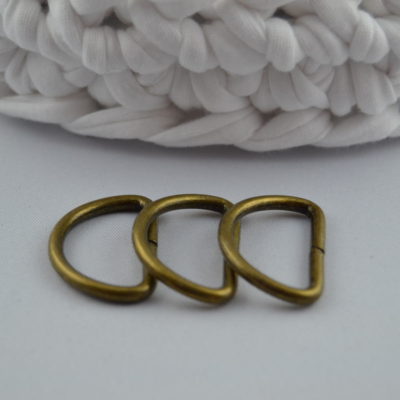 3er Pack D-Ringe 25 mm Altmessing
